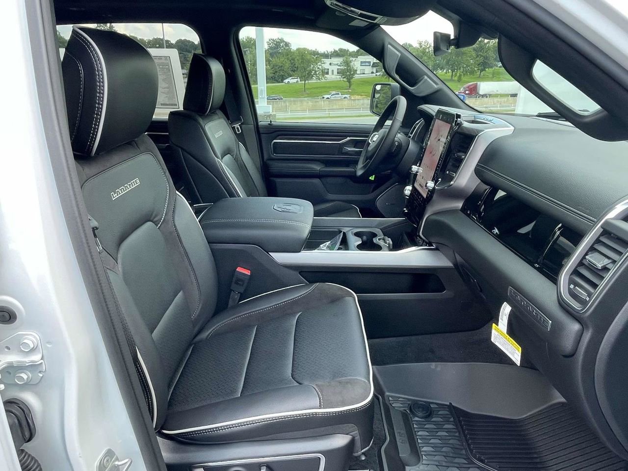 New 2026 RAM 1500 Laramie w/ Night Edition image 32