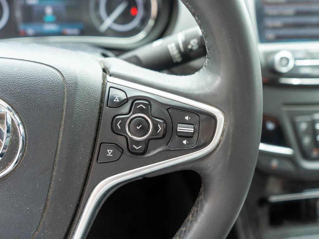 Used 2014 Buick Regal Premium AWD/4WD image 19