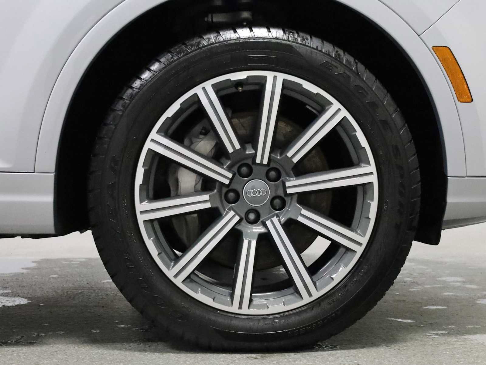 Used 2017 Audi Q7 3.0T Premium Plus AWD/4WD image 12