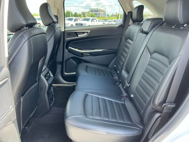 Used 2022 Ford Edge SEL w/ Convenience Package AWD/4WD image 19