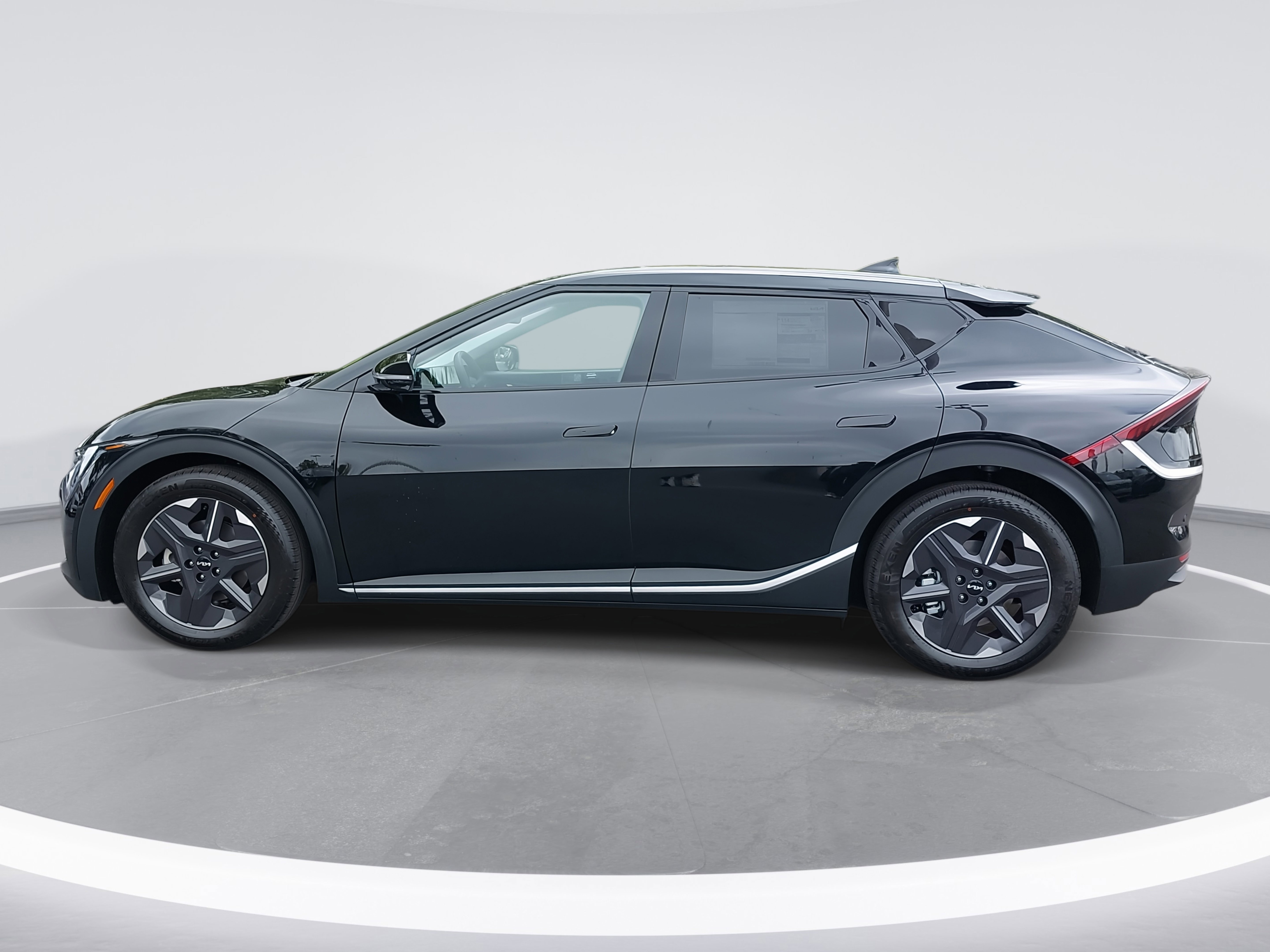 New 2025 Kia EV6 Light image 8