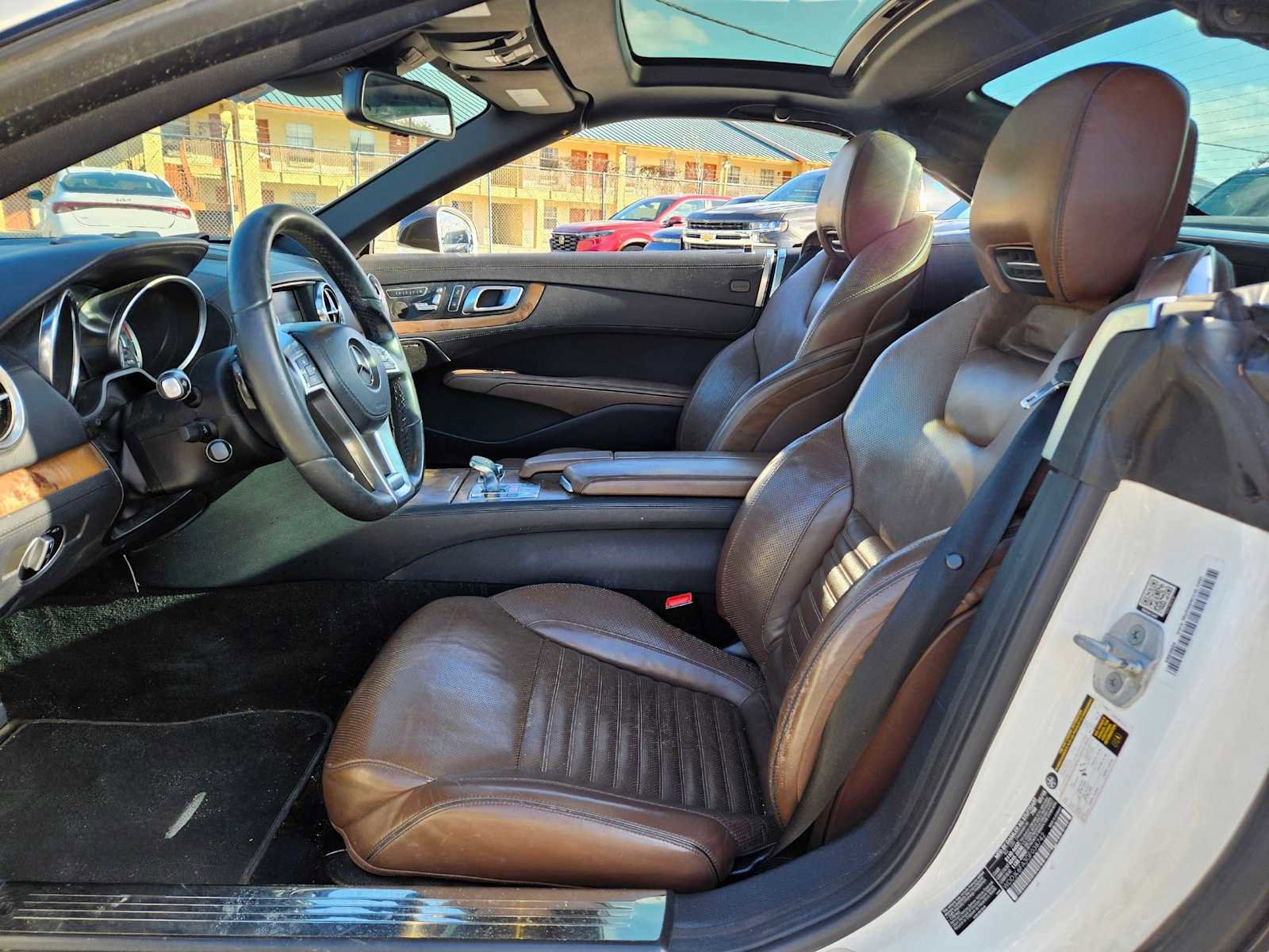 Used 2016 Mercedes-Benz SL 400 image 15