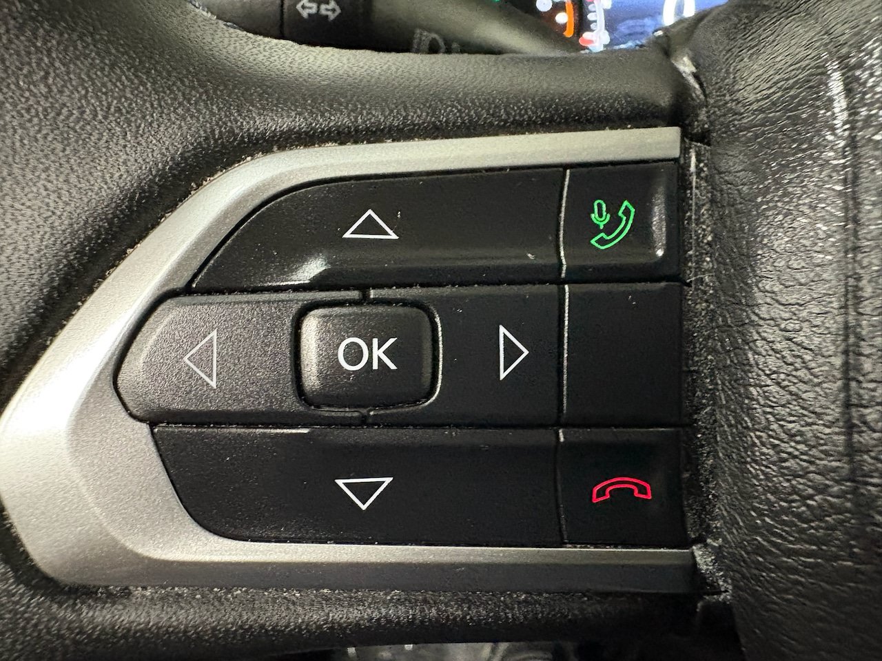 Used 2022 Jeep Compass Latitude AWD/4WD image 18