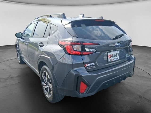 Used 2024 Subaru Crosstrek 2.0i Premium AWD/4WD image 7