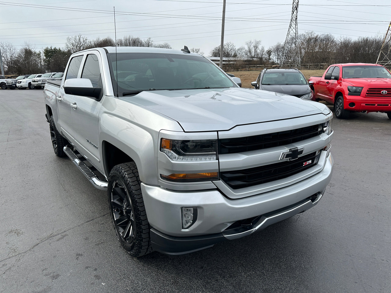 Used 2018 Chevrolet Silverado 1500 LT w/ All Star Edition image 6