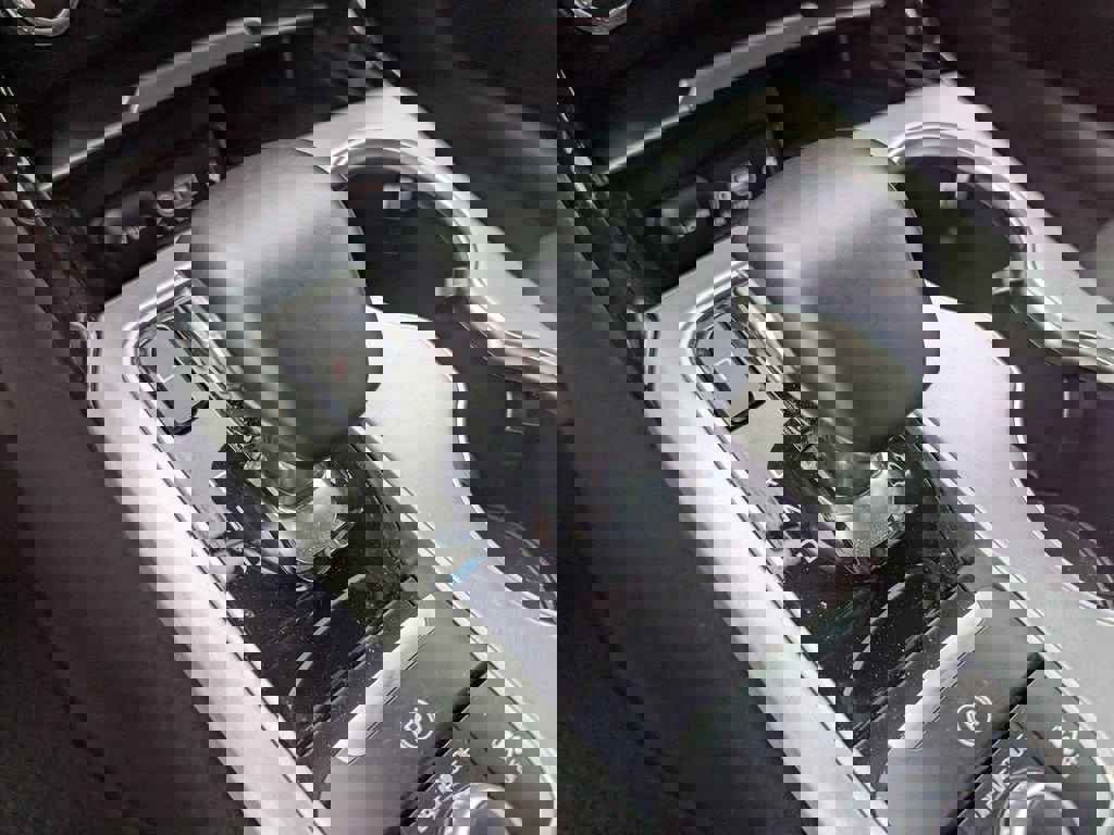 Used 2020 Kia Stinger GT2 image 24