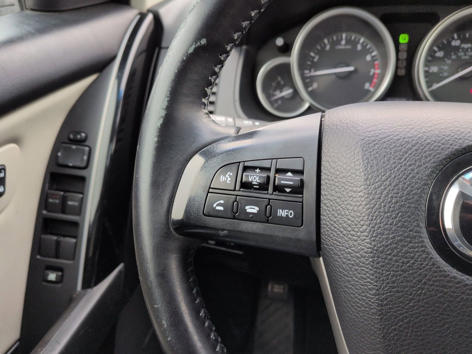 Used 2013 MAZDA CX-9 Touring image 29