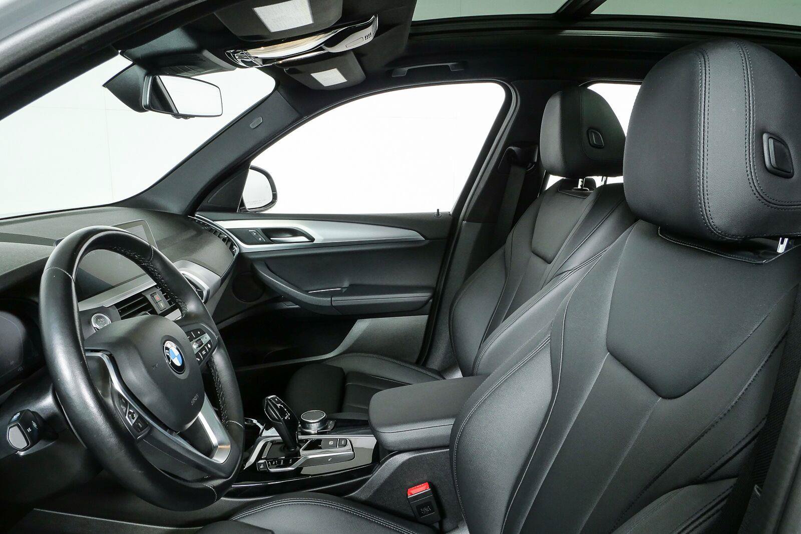 Used 2021 BMW X3 sDrive30i w/ Convenience Package RWD image 5