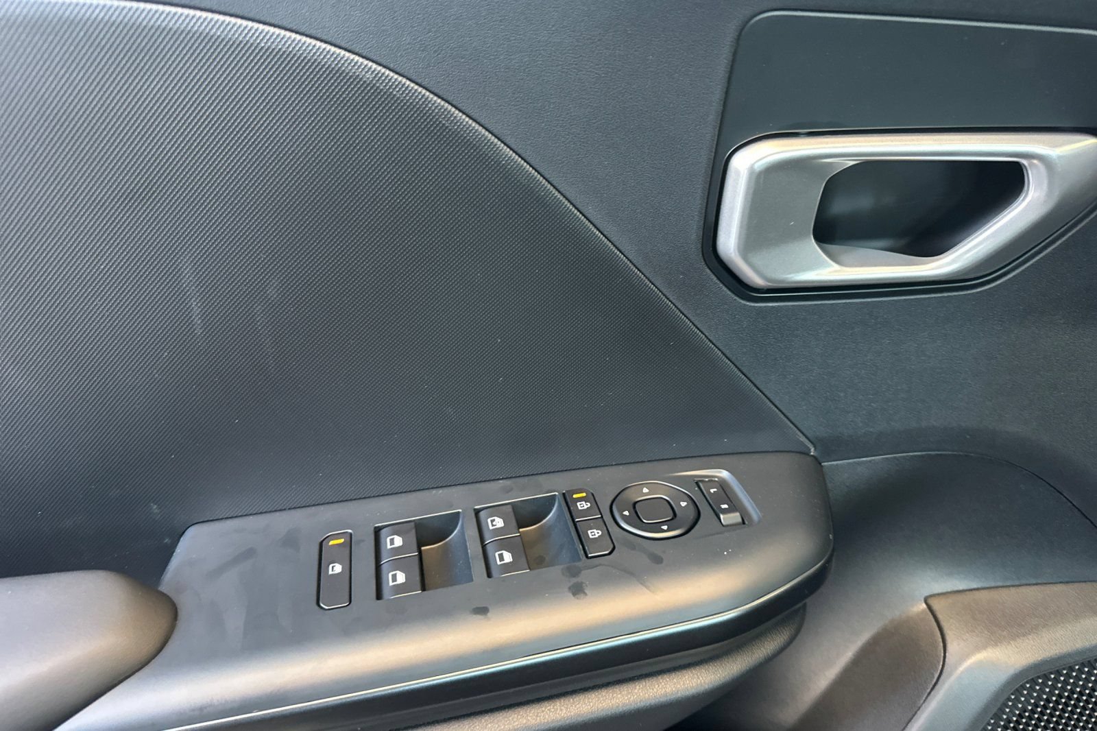New 2026 Kia K4 FWD image 11