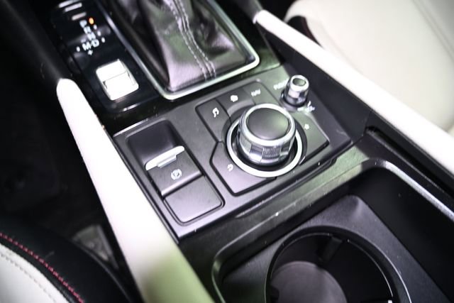 Used 2018 MAZDA MAZDA3 Grand Touring w/ Premium Equipment Package image 30