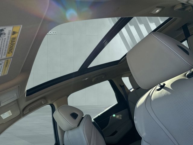 Used 2022 Acura MDX SH-AWD w/ Advance Package image 18