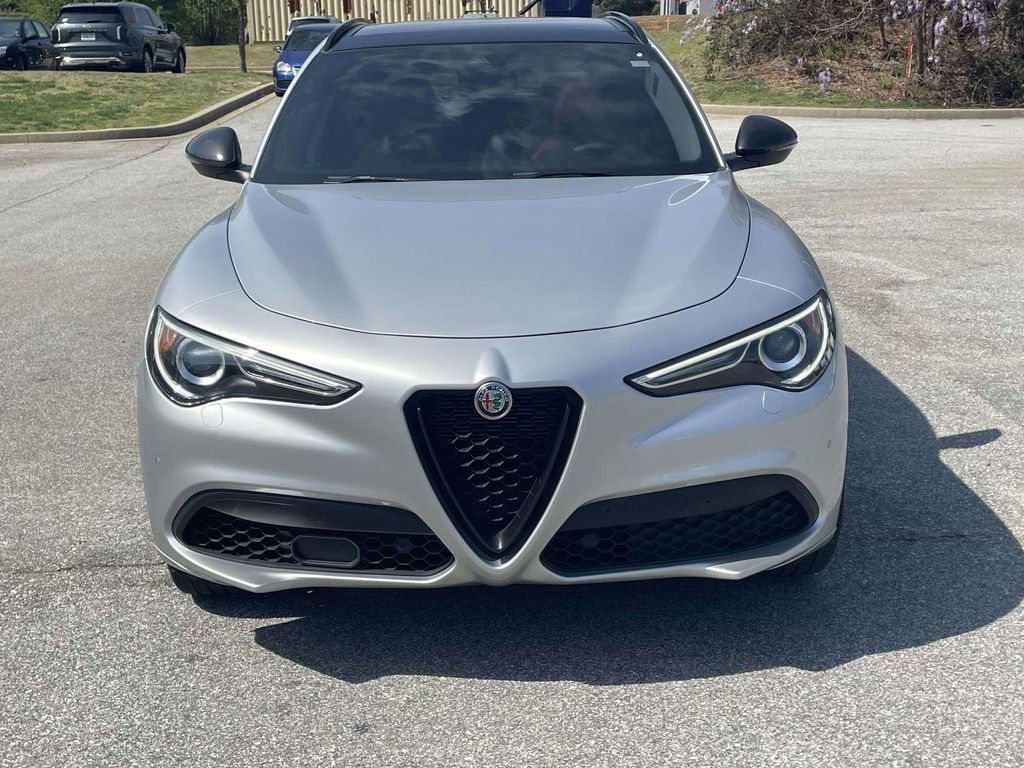 Used 2021 Alfa Romeo Stelvio Ti w/ Premium Package image 2