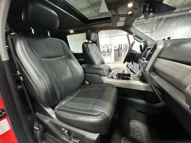 Used 2019 Ford F350 Lariat w/ Lariat Ultimate Package AWD/4WD image 32