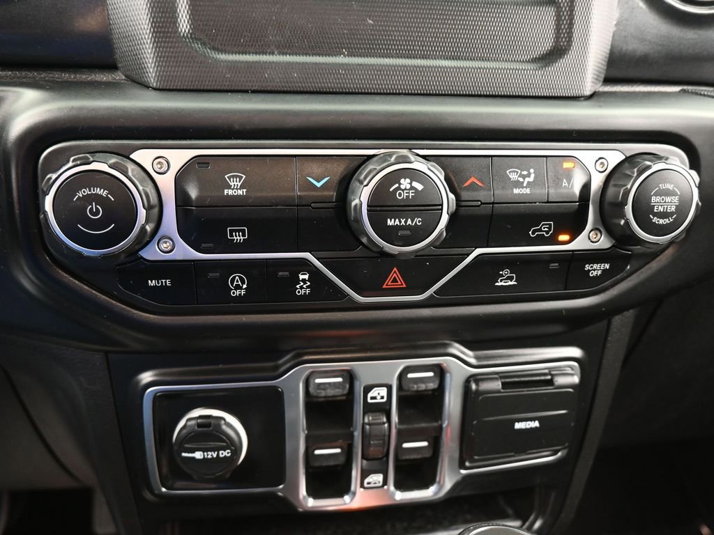 Used 2022 Jeep Wrangler Unlimited Sport image 23