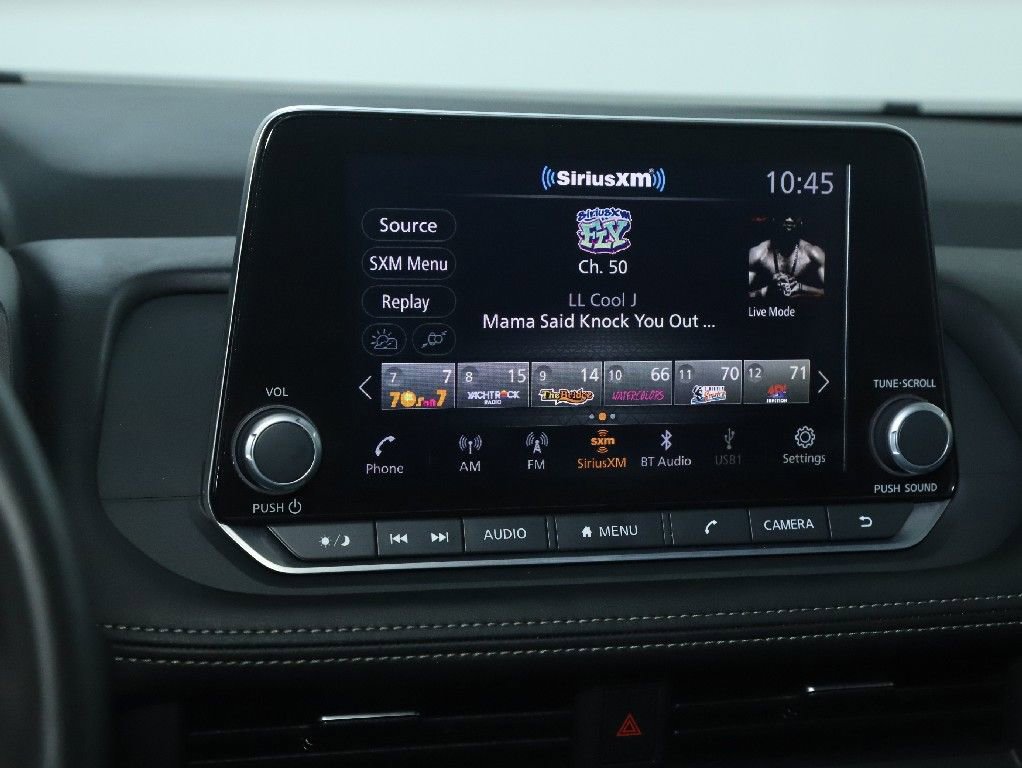 Used 2025 Nissan Rogue SV AWD/4WD image 25