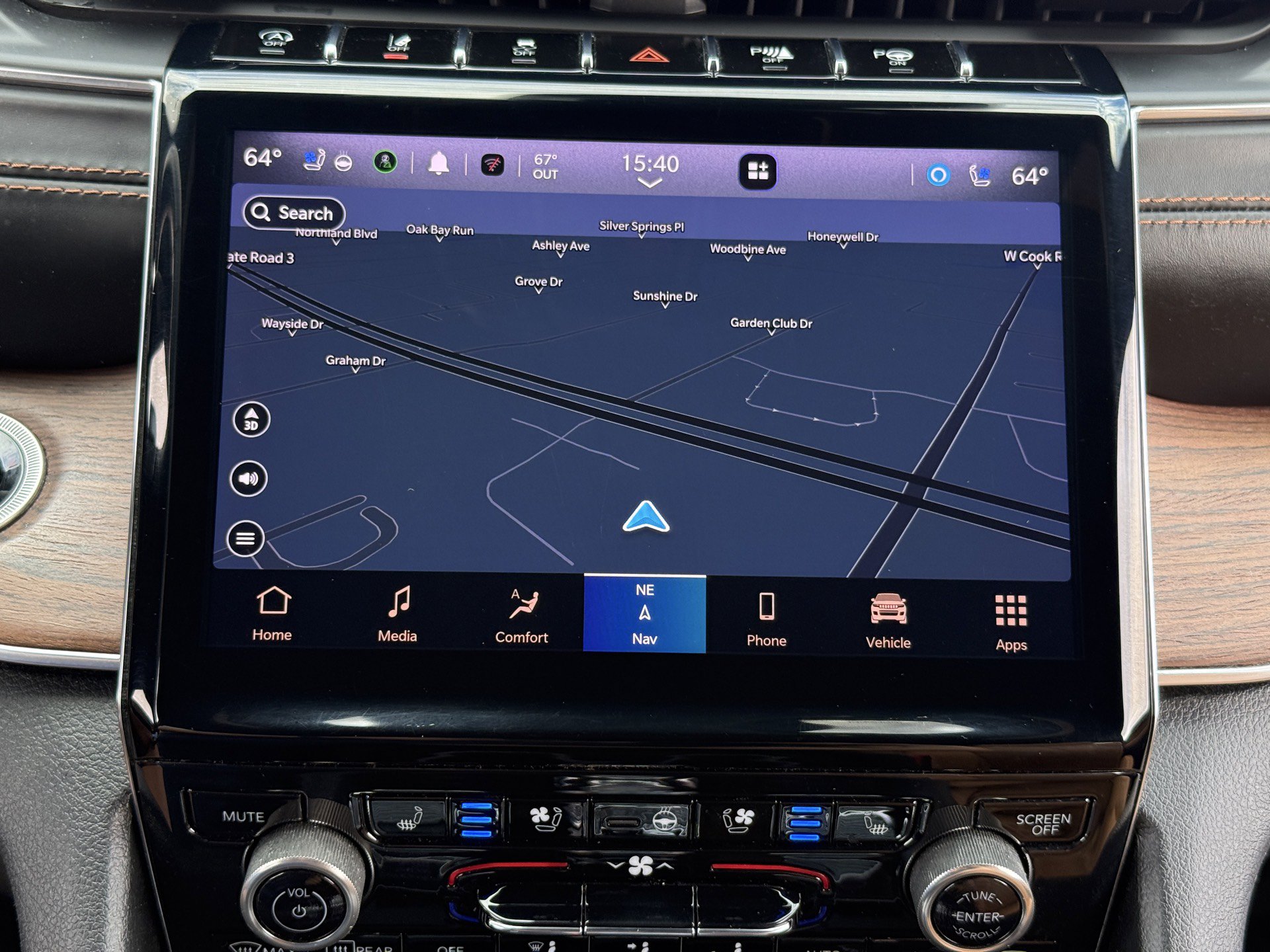 Used 2021 Jeep Grand Cherokee L Summit w/ Luxury Tech Group V AWD/4WD image 15