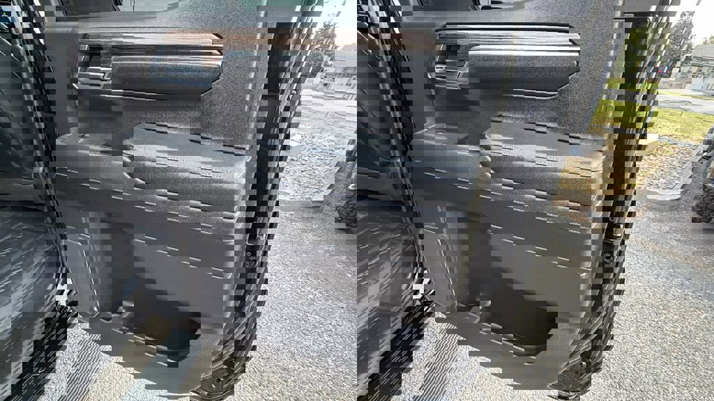 Used 2023 Chevrolet Silverado 1500 RST w/ All Star Edition Plus image 18