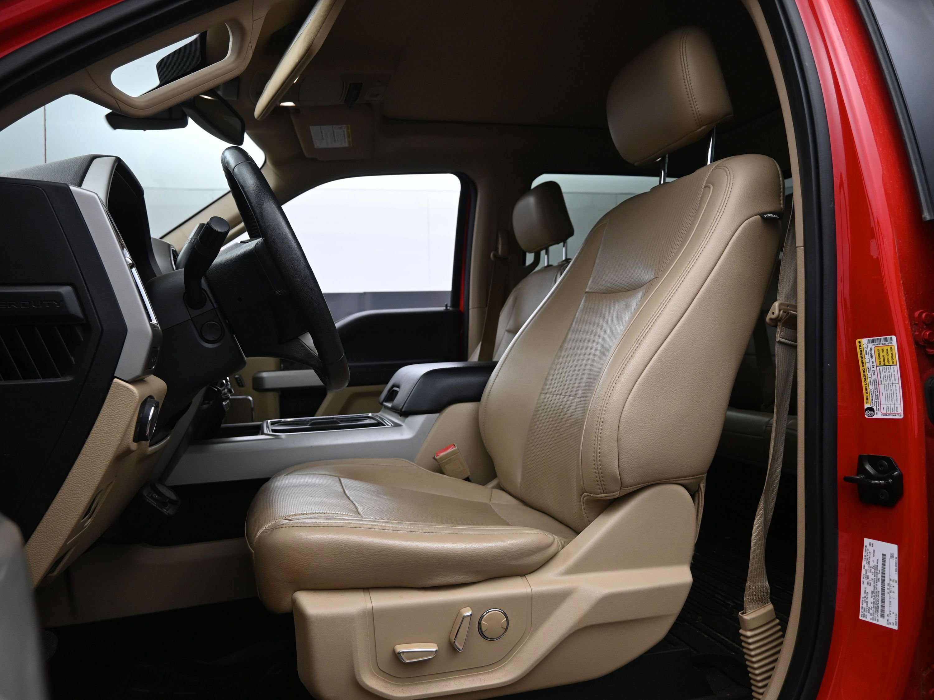 Used 2018 Ford F250 Lariat w/ Lariat Ultimate Package image 19