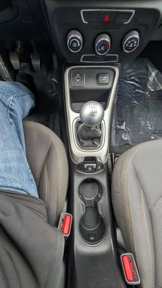 Used 2018 Jeep Compass Sport image 18