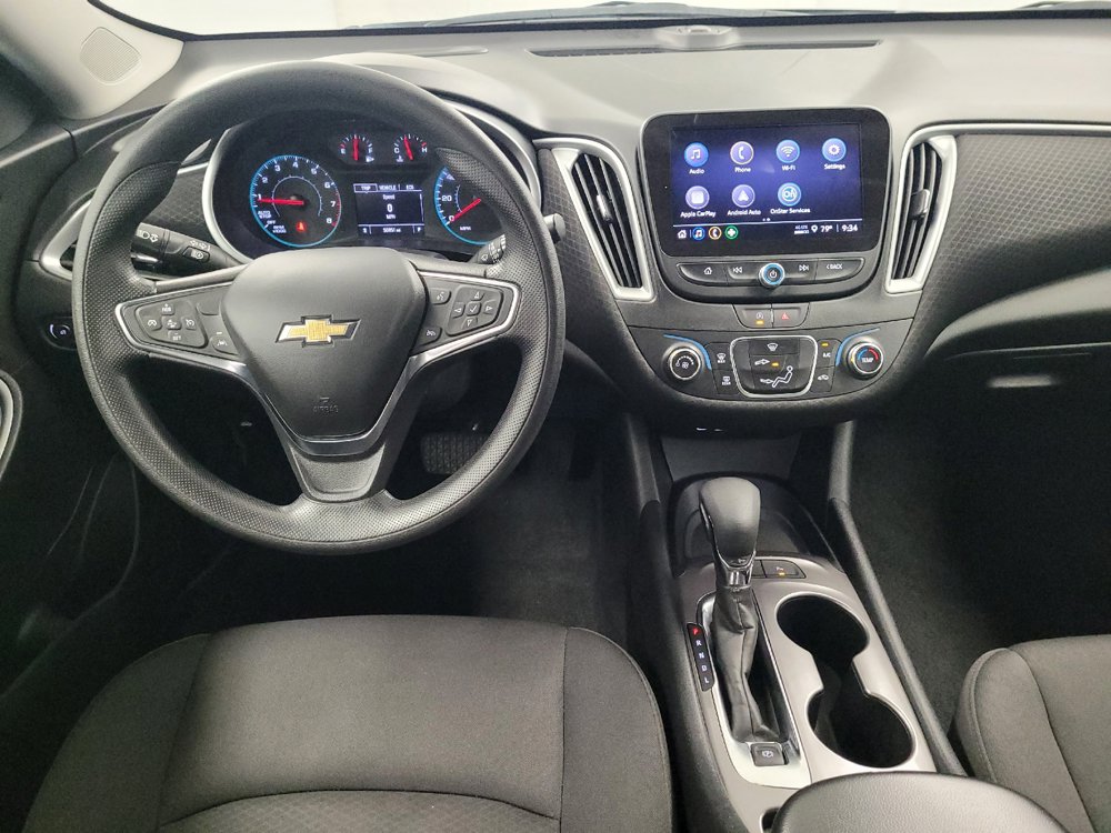 Used 2025 Chevrolet Malibu LS FWD image 22