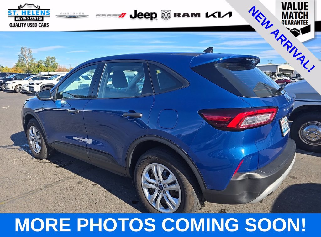 Used 2023 Ford Escape AWD image 5