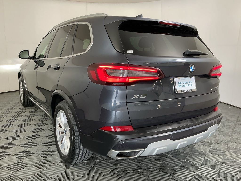 Certified 2022 BMW X5 xDrive40i w/ Premium Package AWD/4WD image 7