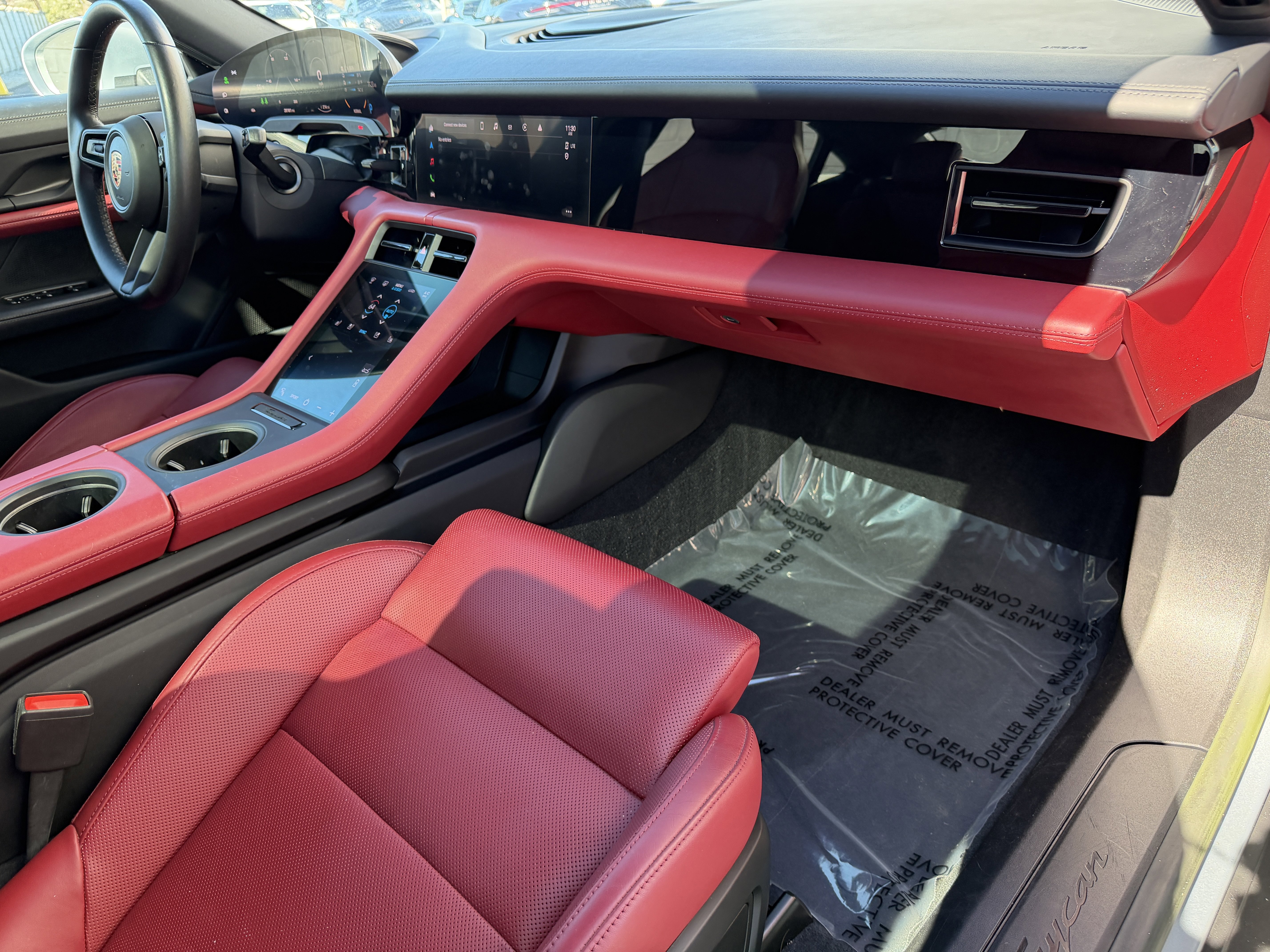 Certified 2023 Porsche Taycan image 17