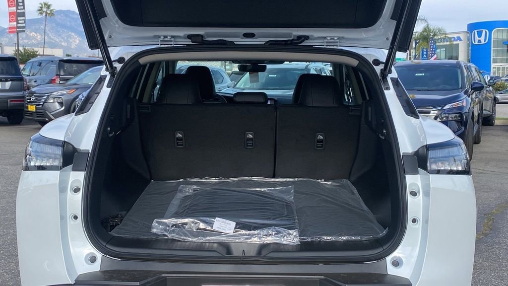 New 2026 Nissan Murano SL AWD/4WD image 12