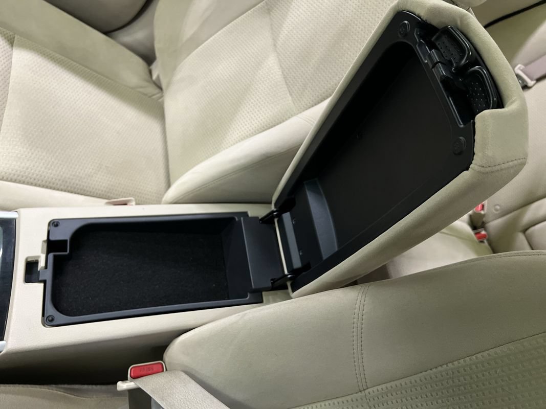 Used 2014 Nissan Altima 2.5 SV w/ Convenience Package FWD image 26