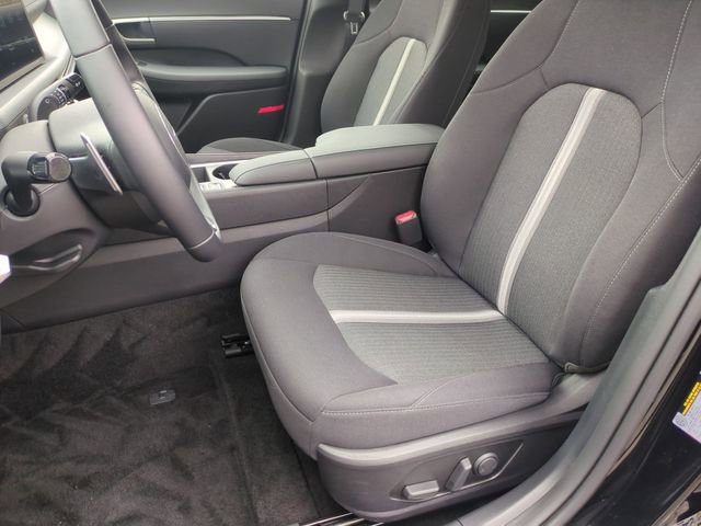 Certified 2026 Hyundai Sonata SEL AWD/4WD image 12