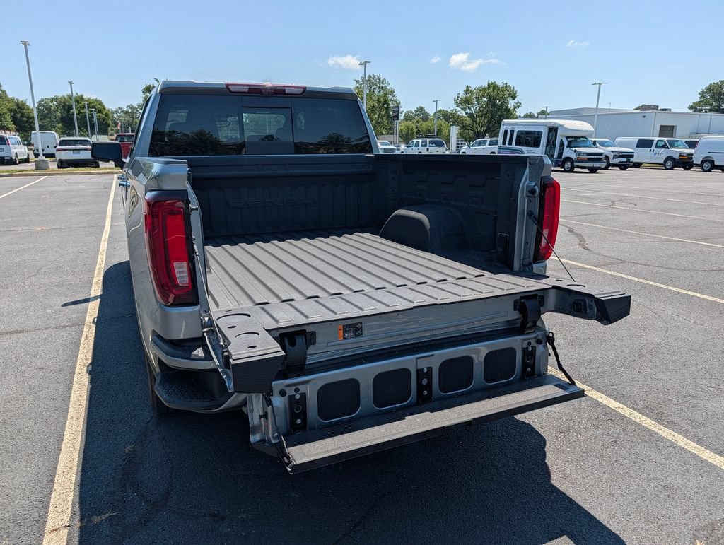 Used 2024 GMC Sierra 1500 Denali w/ Denali Reserve Package AWD/4WD image 23