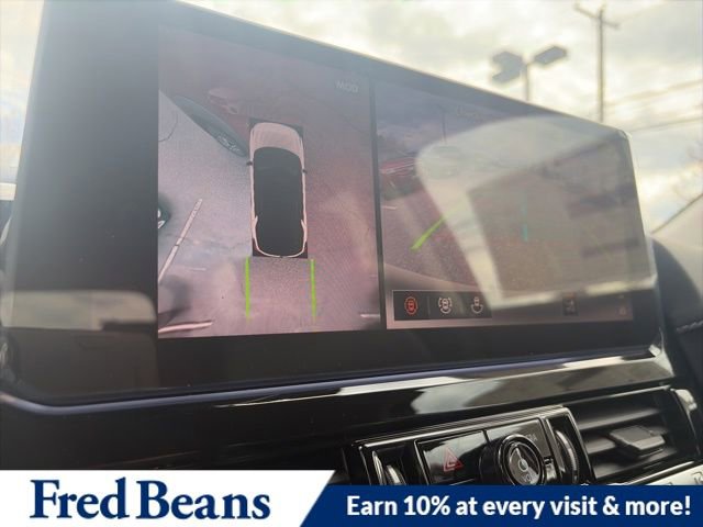 New 2026 Nissan Pathfinder SL image 16