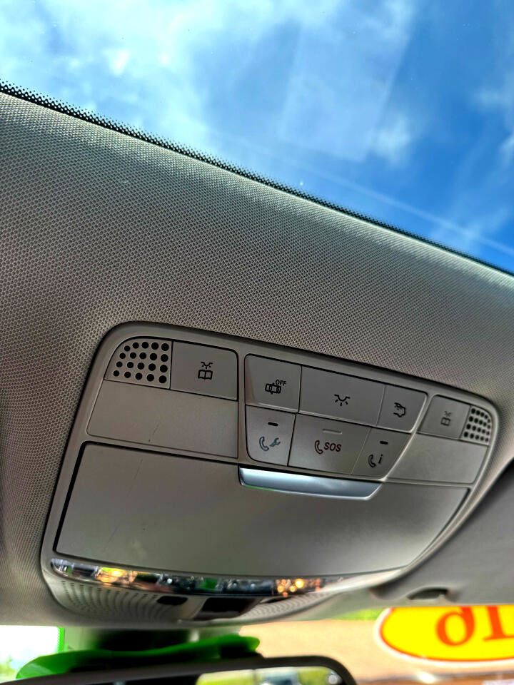 Used 2016 Mercedes-Benz GLC 300 image 13