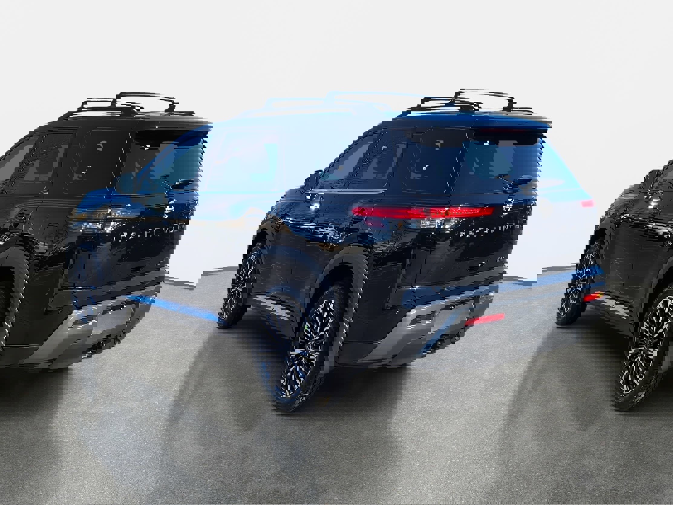 New 2026 Nissan Pathfinder Platinum image 7