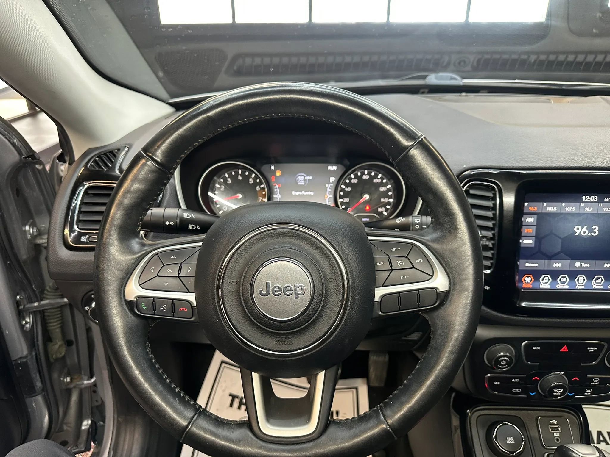Used 2018 Jeep Compass Limited image 12