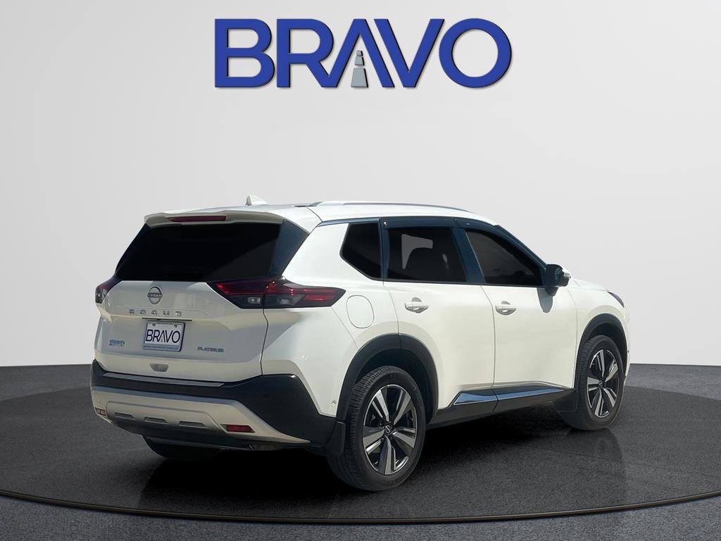 Used 2023 Nissan Rogue Platinum image 7