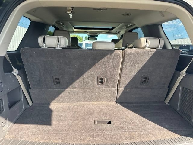Used 2019 Ford Expedition Limited w/ Equipment Group 301A RWD image 10