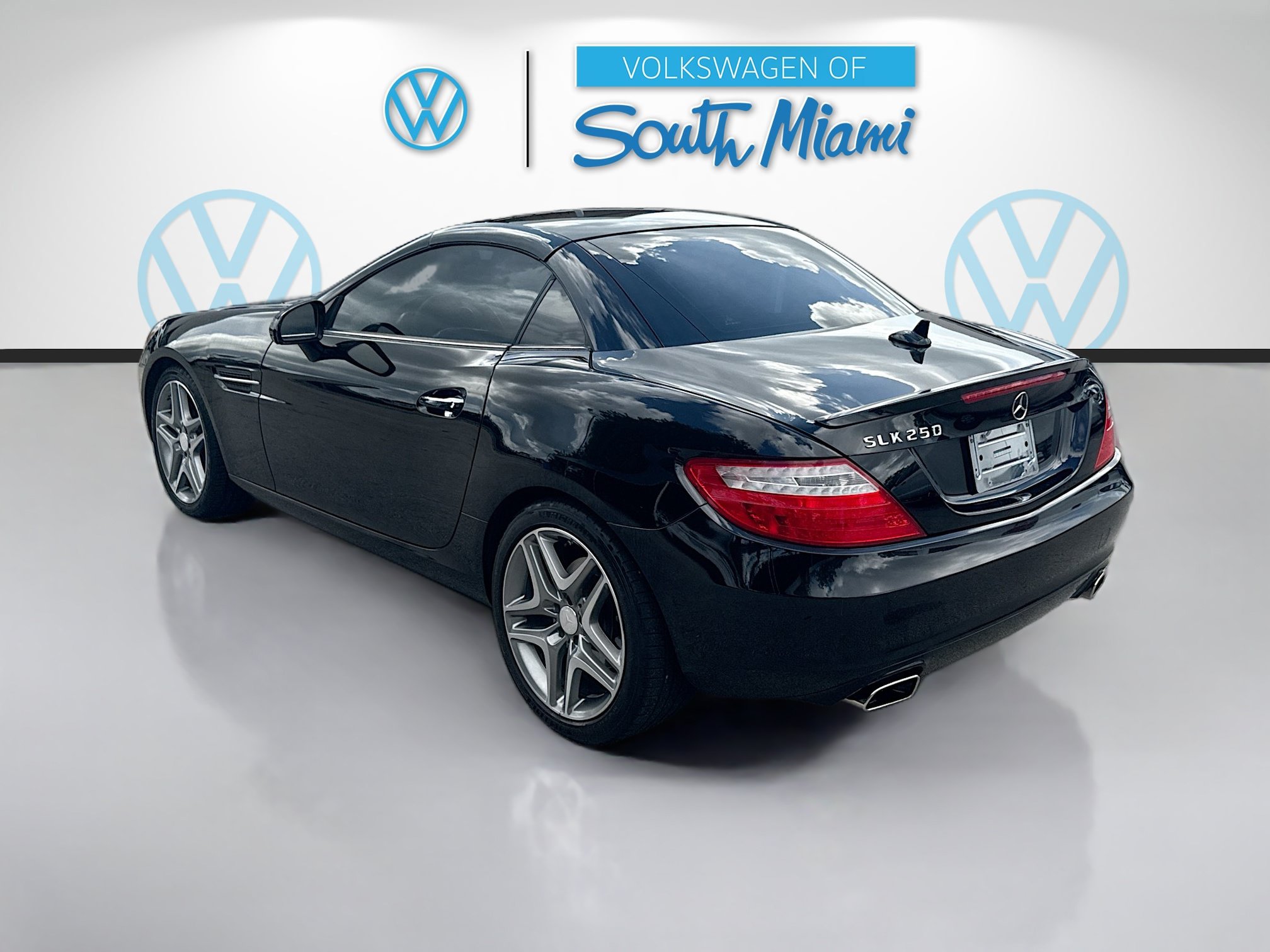 Used 2013 Mercedes-Benz SLK 250 image 5