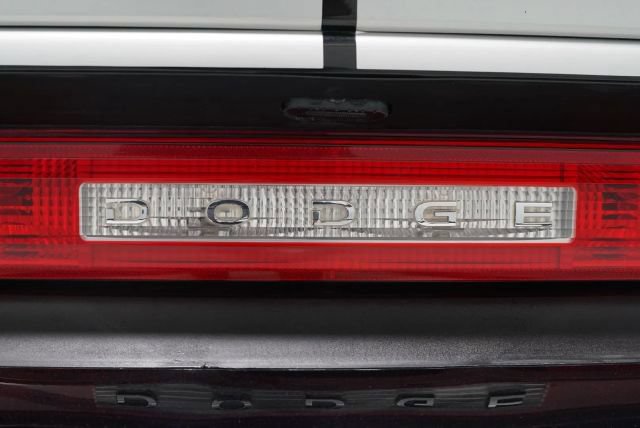 Used 2013 Dodge Challenger SRT8 w/ Harman Kardon Audio Group RWD image 12