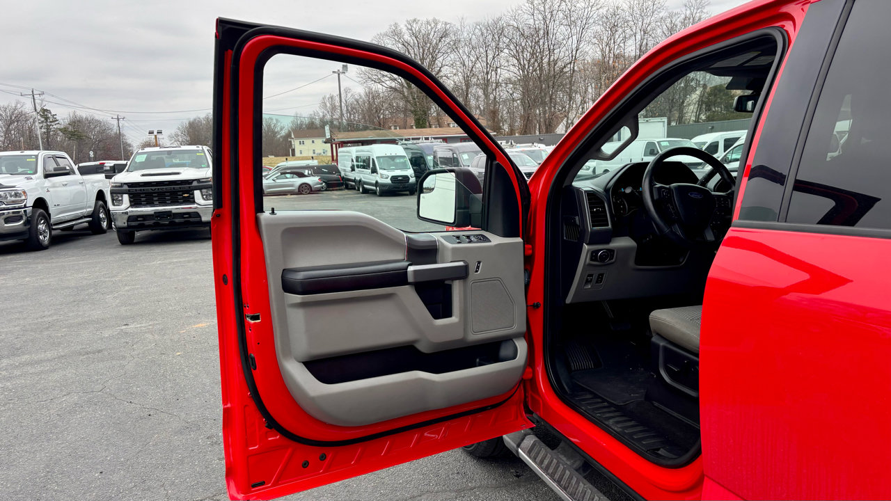 Used 2019 Ford F150 XLT w/ Equipment Group 302A Luxury image 14