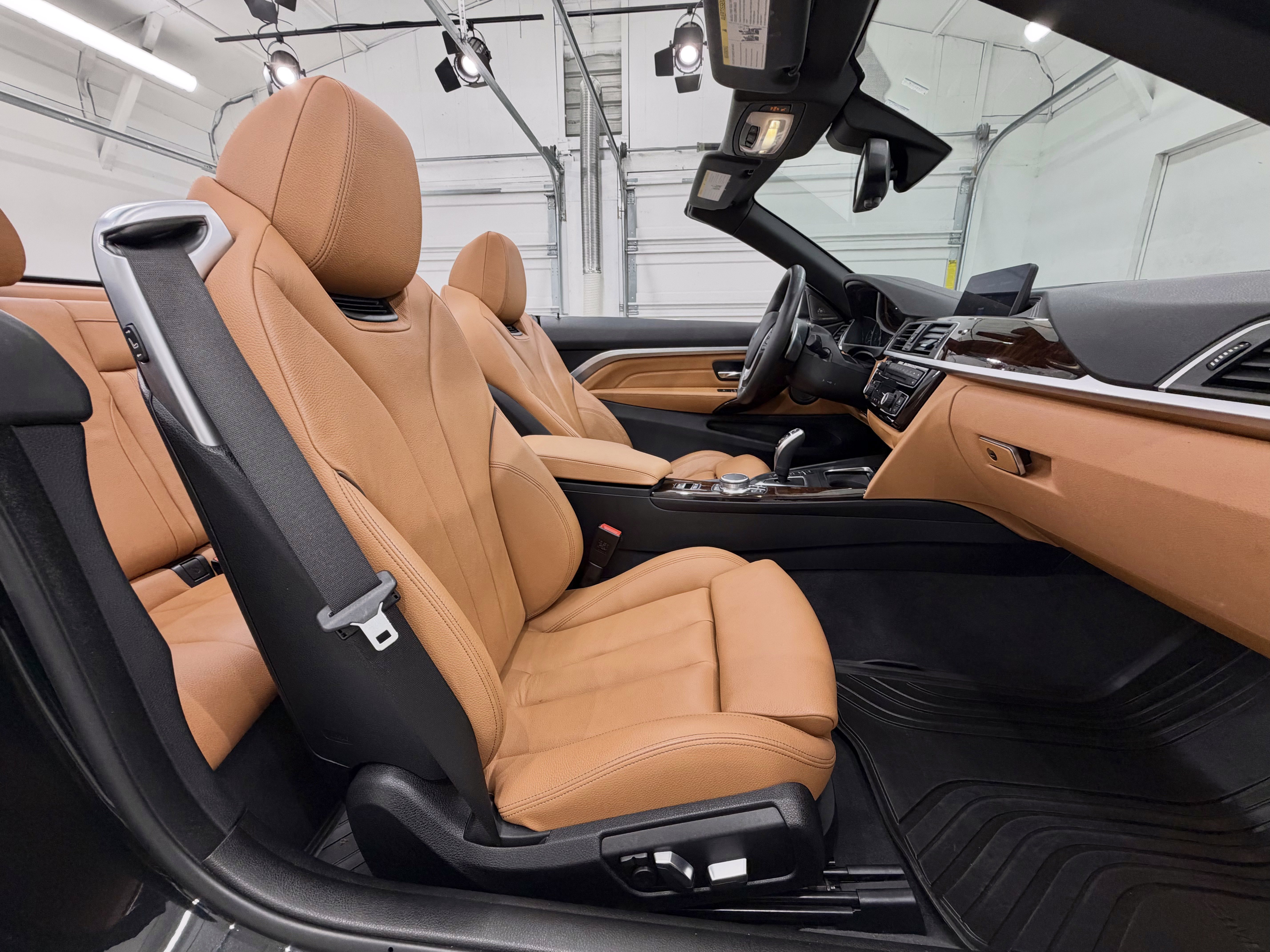 Used 2020 BMW 430i xDrive Convertible w/ Executive Package AWD/4WD image 24