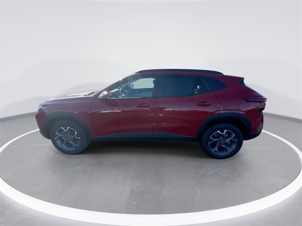 New 2026 Chevrolet Trax LT w/ Sunroof Package image 5