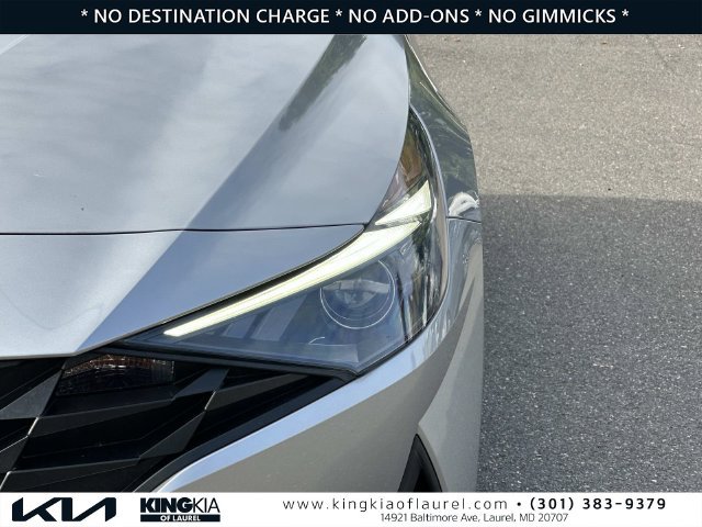 Used 2021 Hyundai Elantra SEL FWD image 28