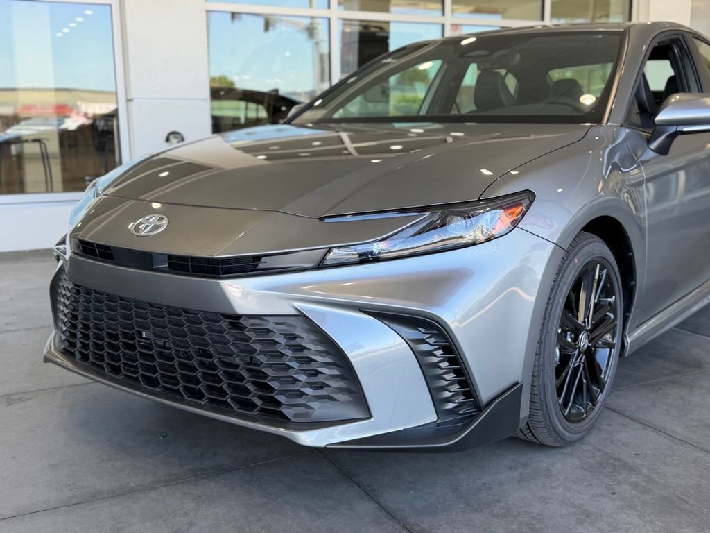 Certified 2026 Toyota Camry SE w/ Convenience Package FWD image 3