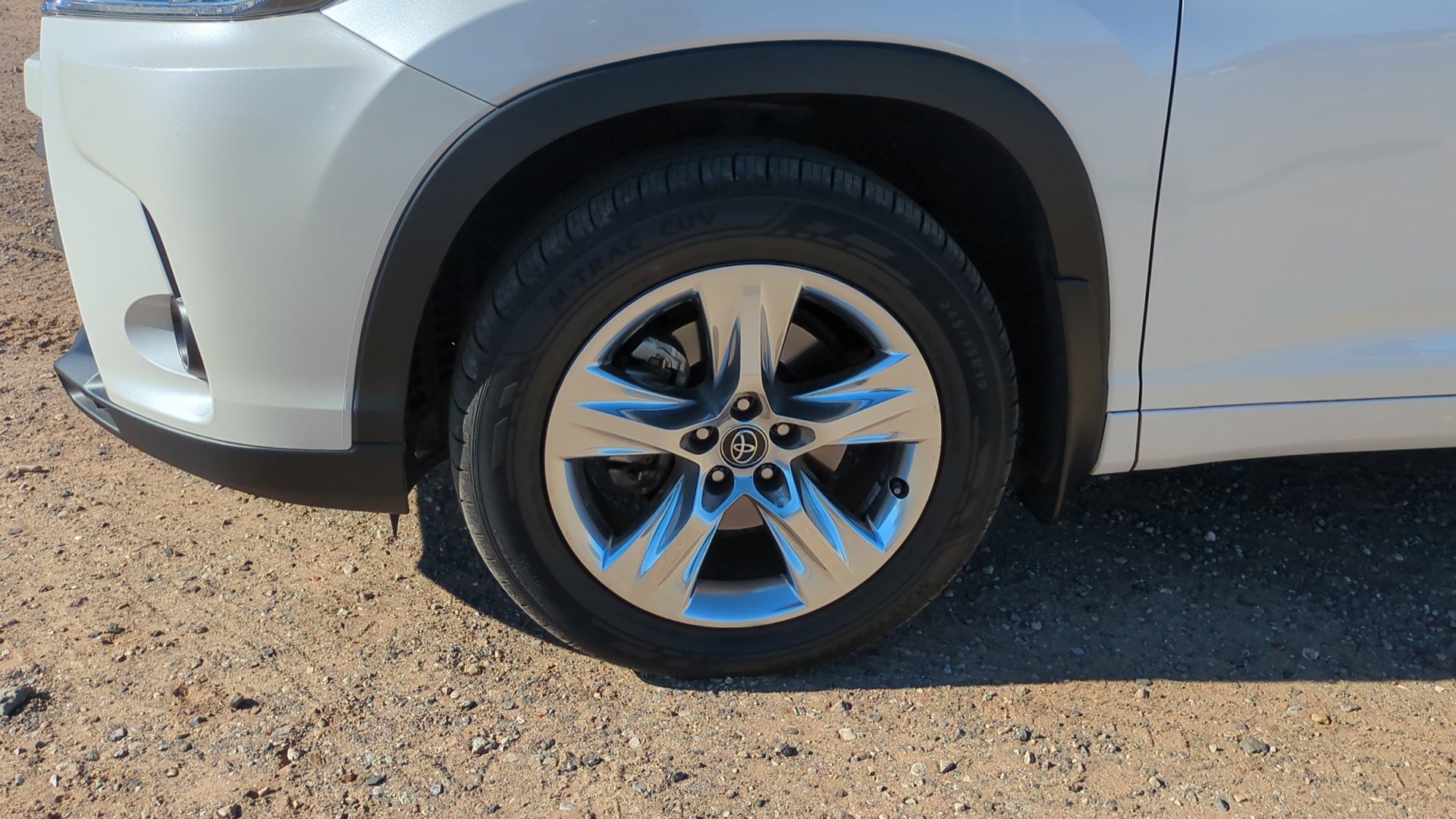 Used 2019 Toyota Highlander Limited image 10