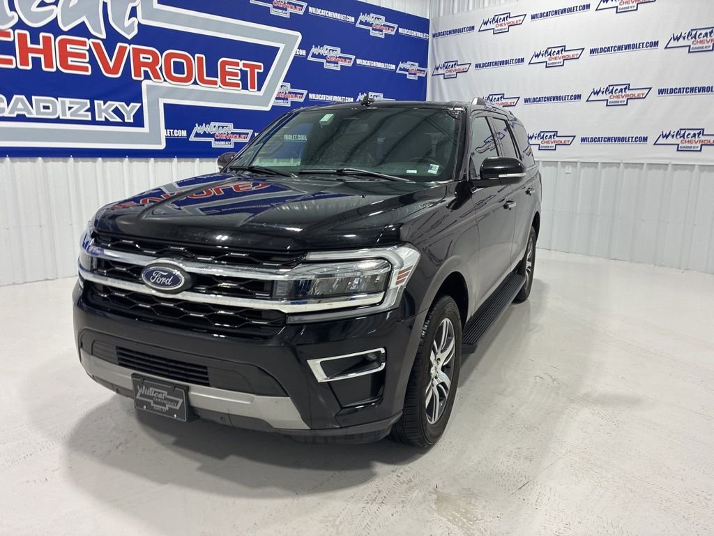 Used 2024 Ford Expedition Limited image 12