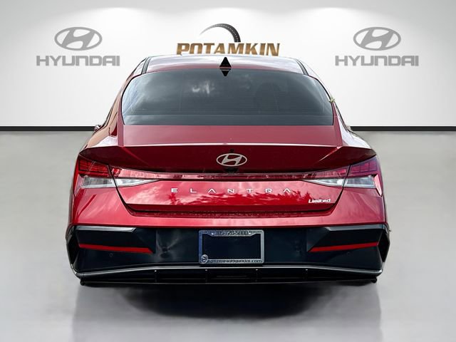Used 2024 Hyundai Elantra Limited image 6