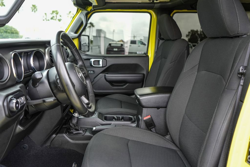 Used 2022 Jeep Wrangler Unlimited Sport AWD/4WD image 19