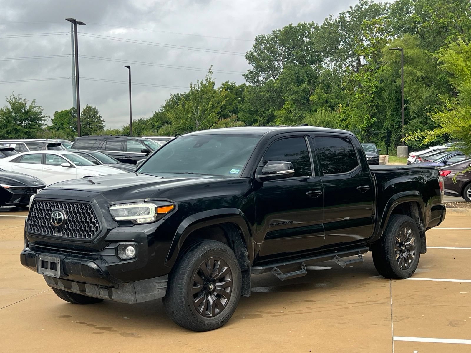 Used 2023 Toyota Tacoma Limited w/ Nightshade Package AWD/4WD image 5