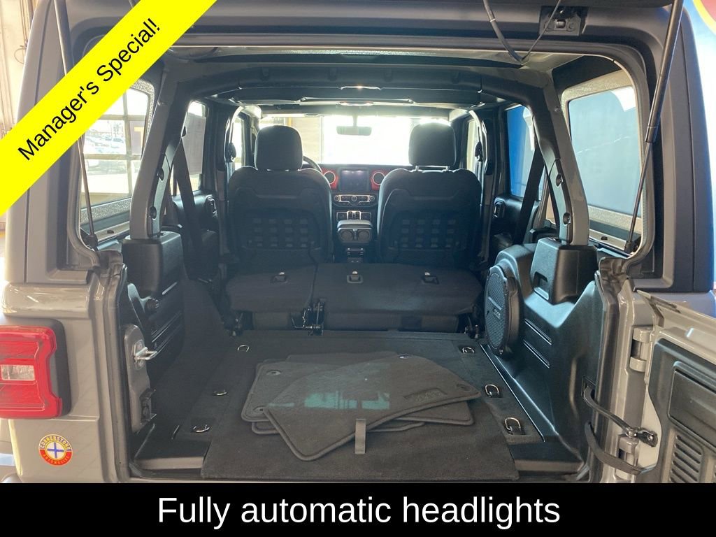 Used 2023 Jeep Wrangler Unlimited Rubicon w/ LED Lighting Group image 21